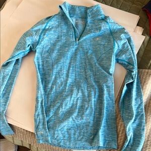 Artist Quarter-Zip shirt